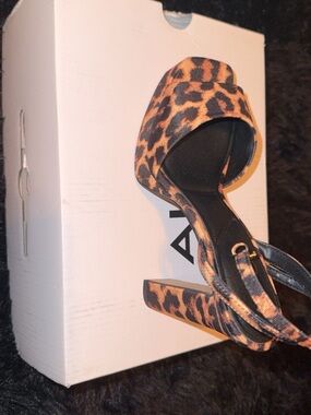 Aldo Leopard Print Block Heel Sandals - Tan and Black